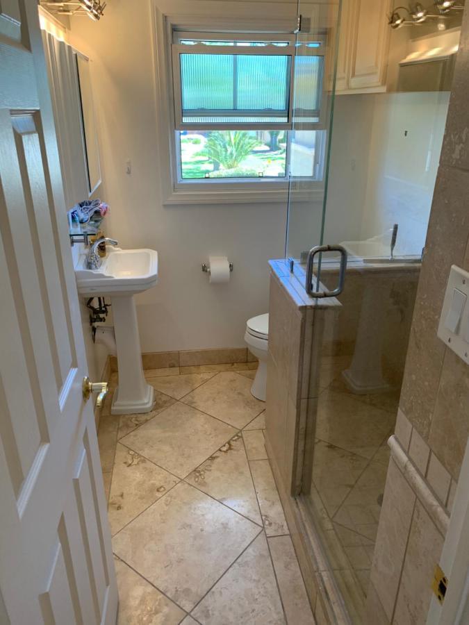 Appartement Rustling Leaves 2bd/1 Ba Upstairs Parking/laundry Los Angeles