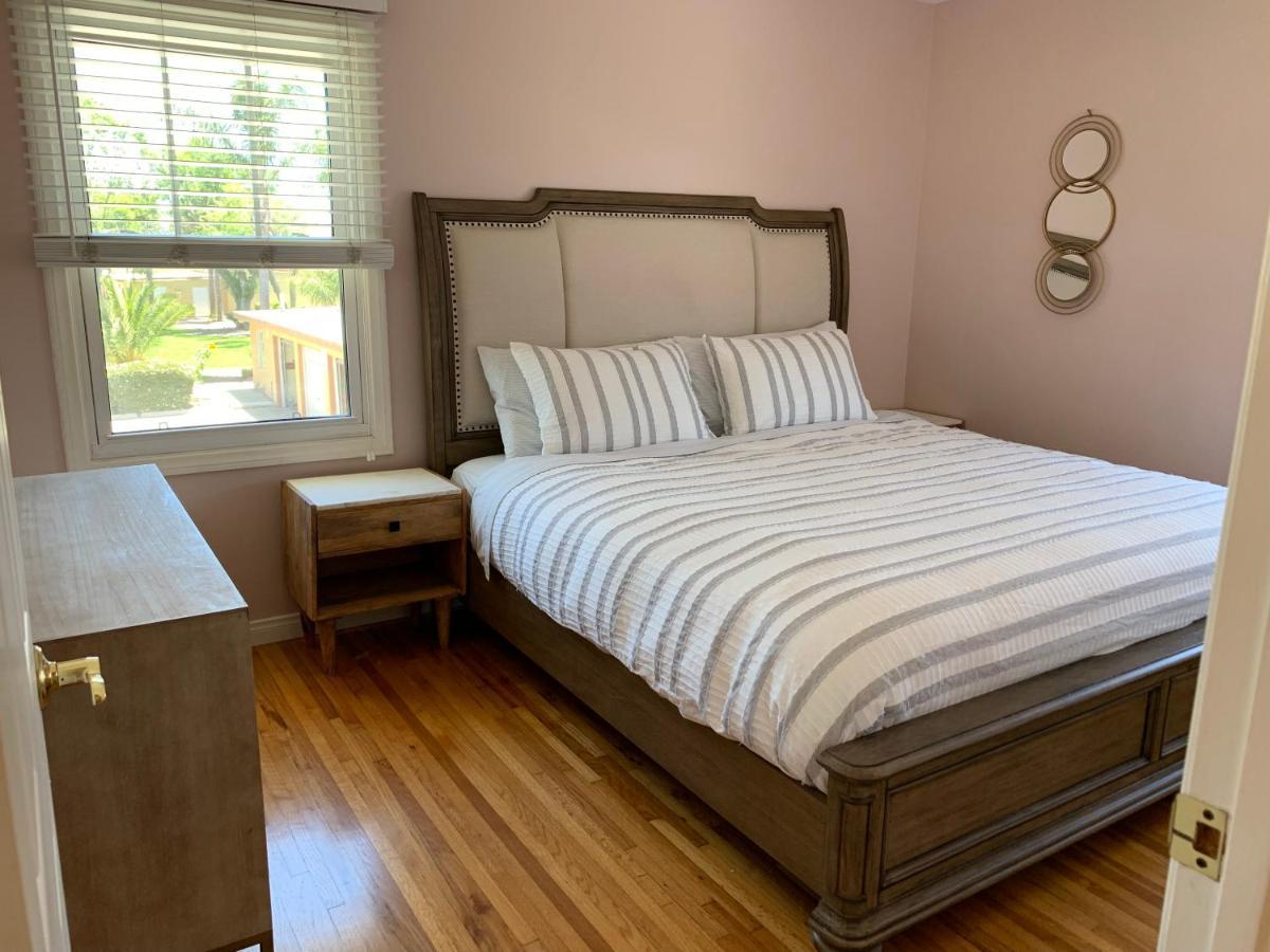 Appartement Rustling Leaves 2bd/1 Ba Upstairs Parking/laundry Los Angeles