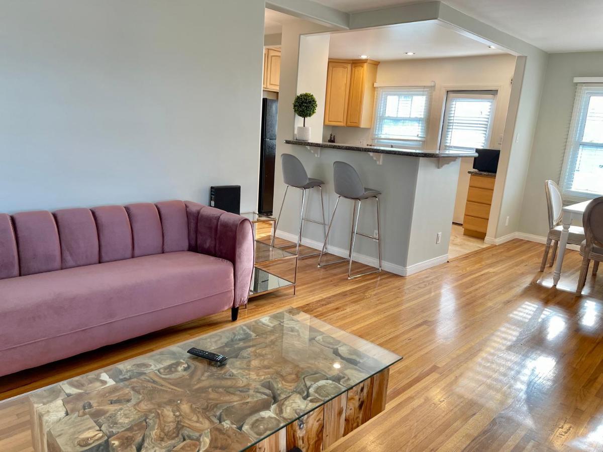 Appartement Rustling Leaves 2bd/1 Ba Upstairs Parking/laundry Los Angeles